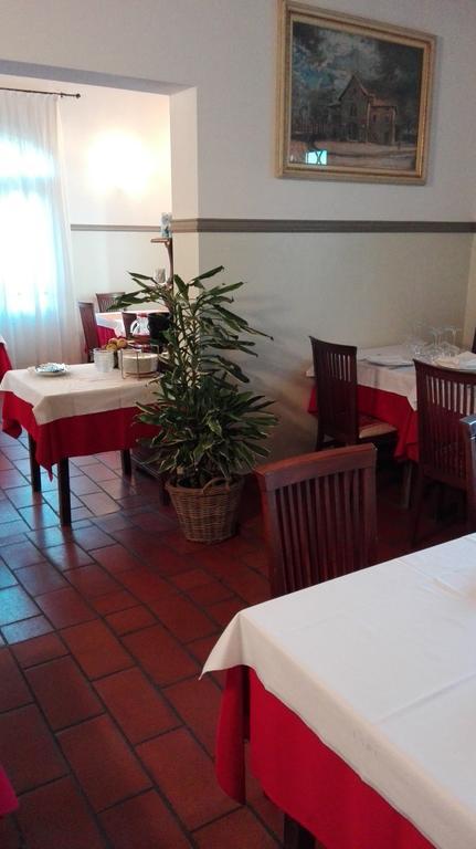 Hotel Corte Degli Estensi 3*
