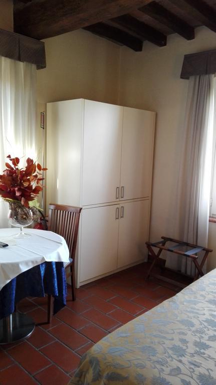 Corte Degli Estensi Hotel Formigine