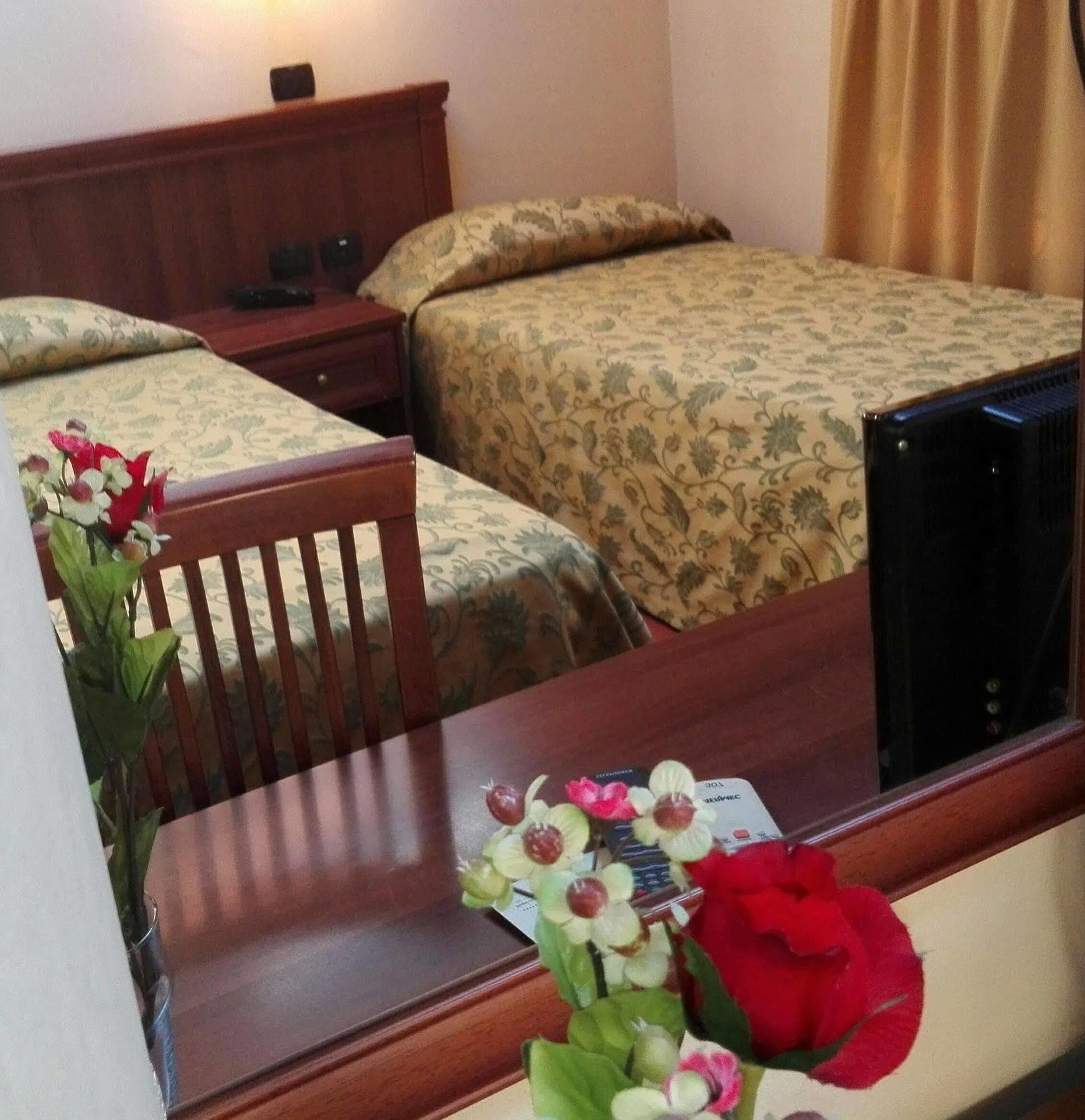 Hotel Corte Degli Estensi 3*